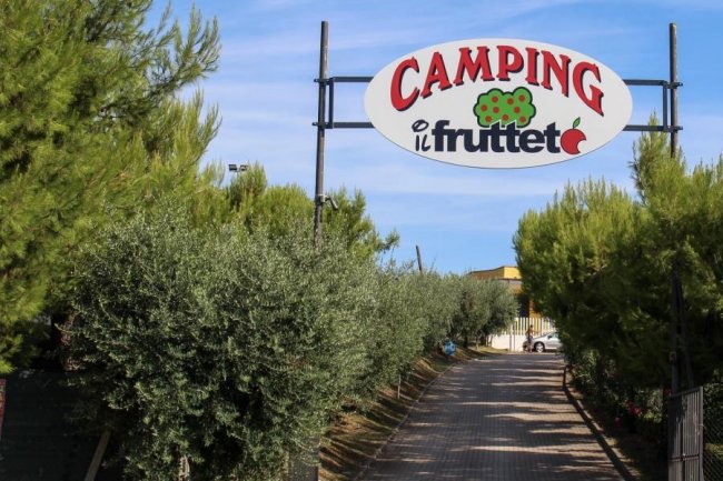 Ingresso del campeggio 